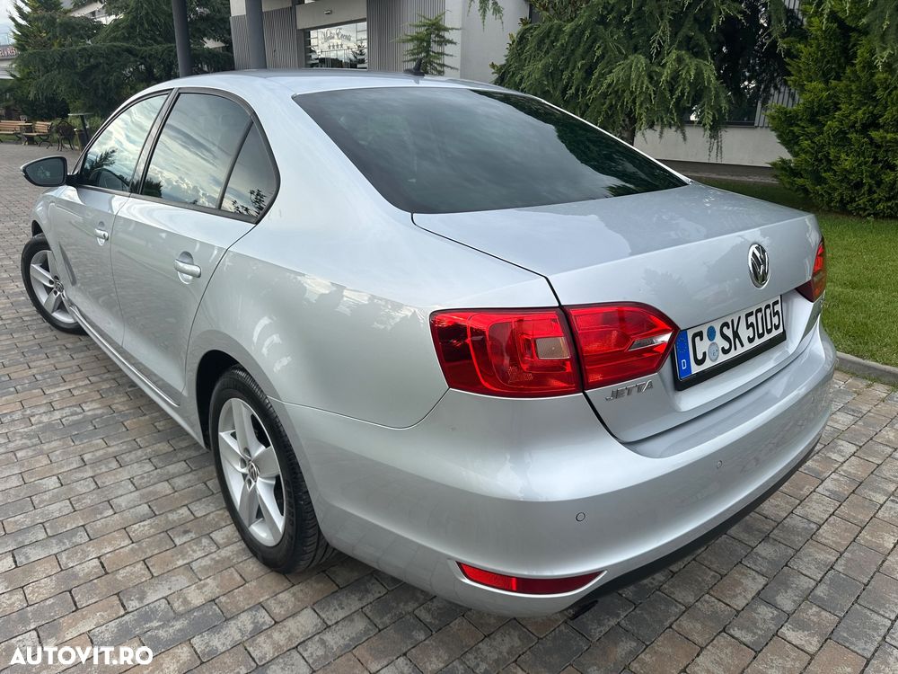 Volkswagen Jetta 1.2 TSI BlueMotion Technology - 3