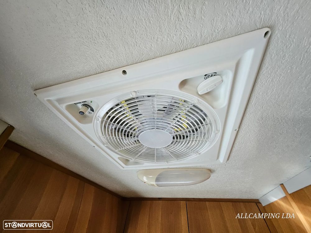 Benimar Europe 6000 NACIONAL 6 LUGARES COM AC - 23