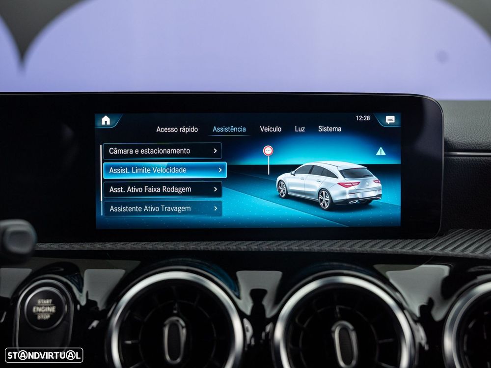 Mercedes-Benz CLA 250 e Shooting Brake Style Plus - 32