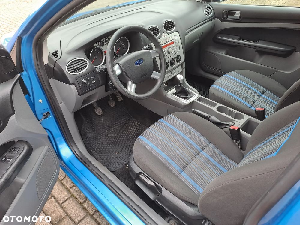 Ford Focus 1.4 16V Style+ - 7
