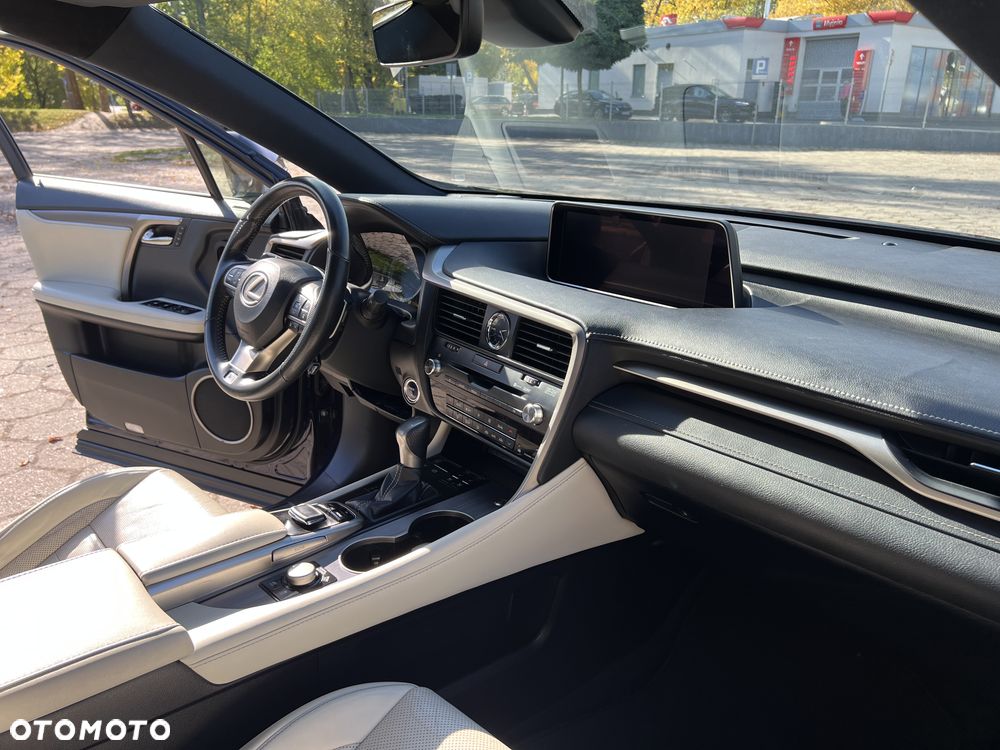 Lexus RX 450h (hybrid) F Sport - 16