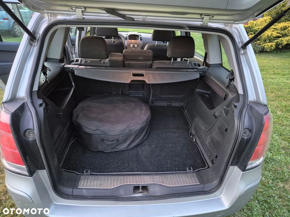 Opel Zafira 1.8 - 17
