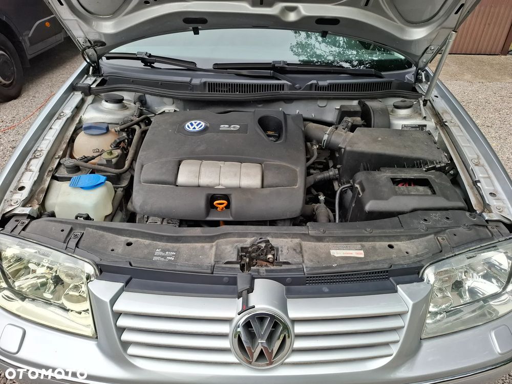 Volkswagen Bora 2.0 Comfortline - 13