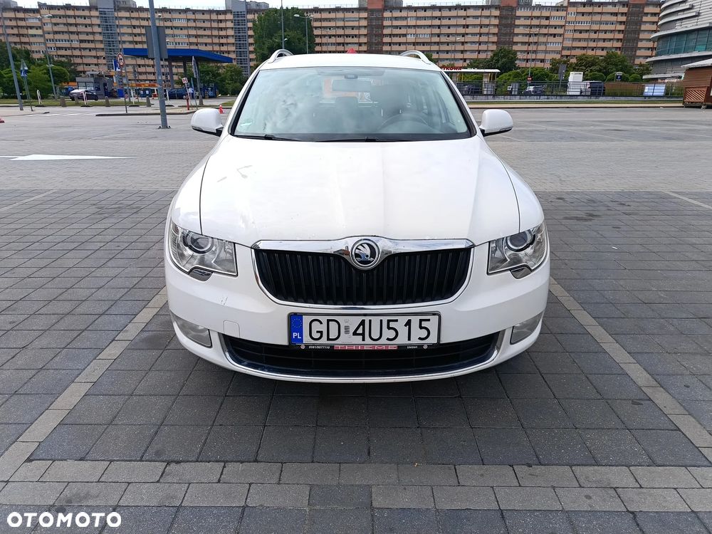 Skoda Superb 1.8 TSI DSG Elegance - 5