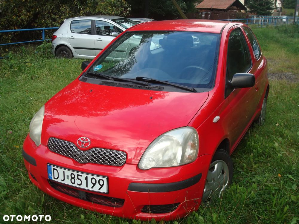 Toyota Yaris 1.0 VVT-i Sol - 11
