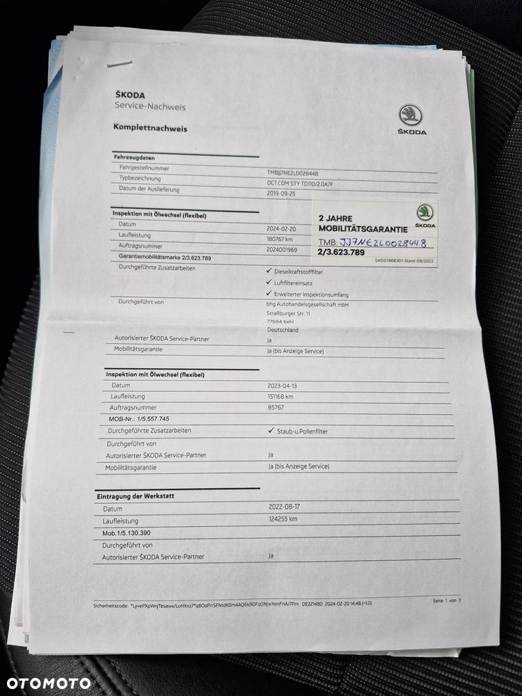 Skoda Octavia 2.0 TDI SCR Clever DSG - 39