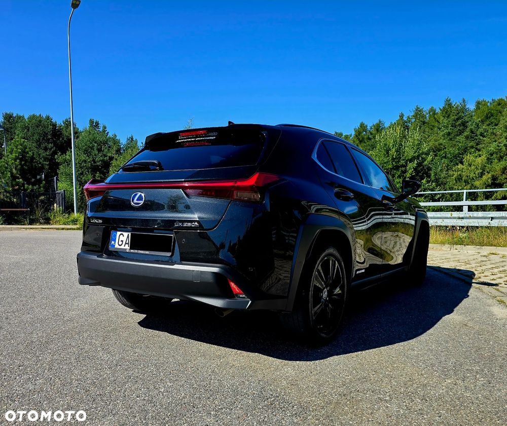 Lexus UX 250h GPF F Impression 2WD - 2