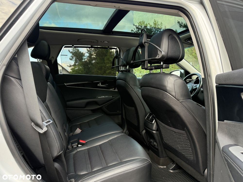 Kia Sorento 2.2 CRDi AWD GT Line - 27