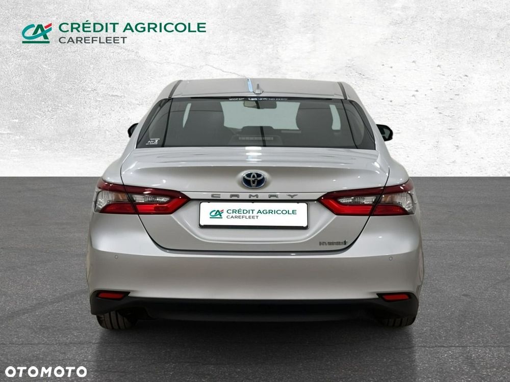 Toyota Camry - 7