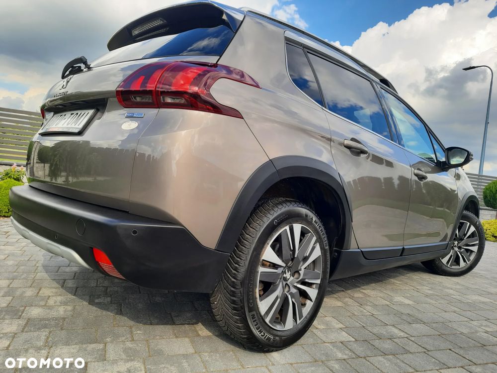Peugeot 2008 PureTech 110 Style - 27
