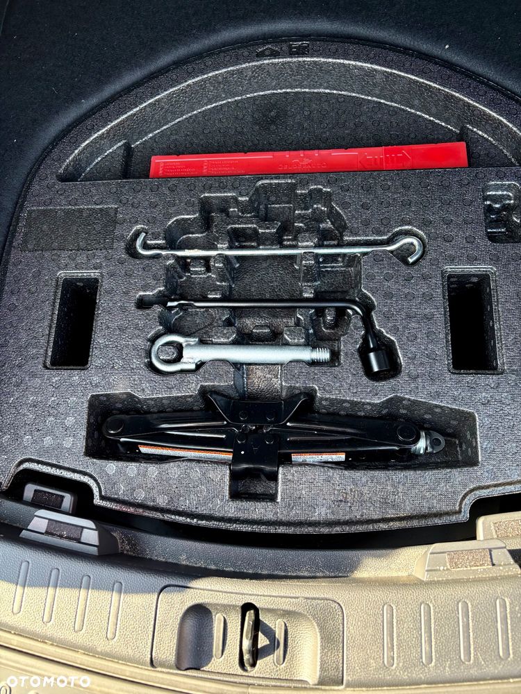 Toyota Corolla - 14