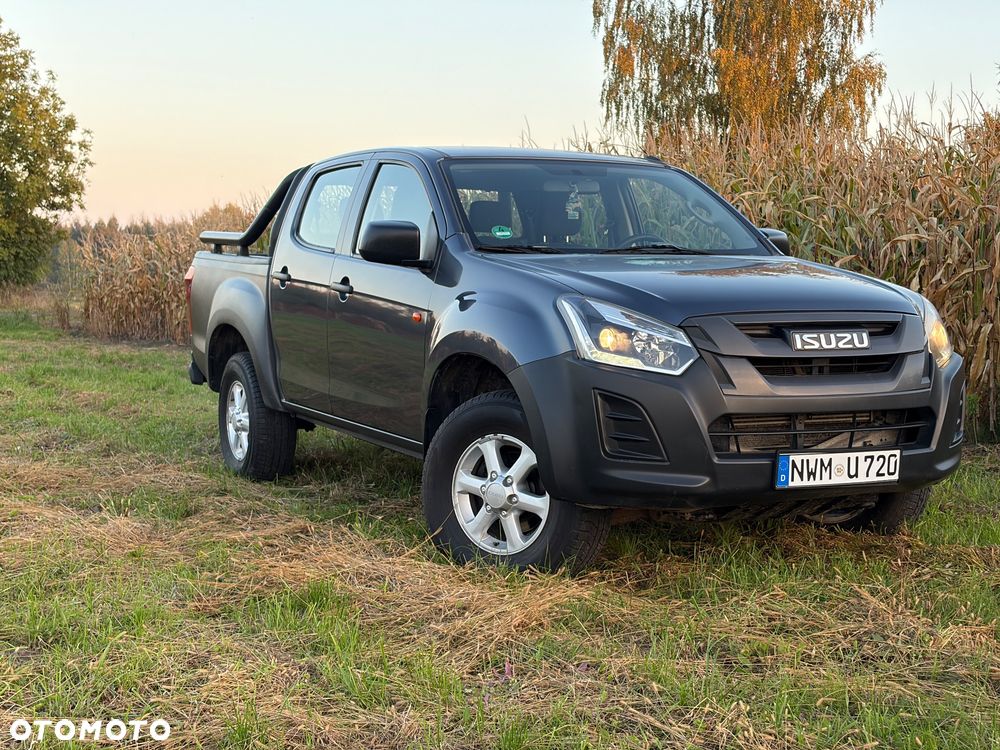 Isuzu D-Max - 11