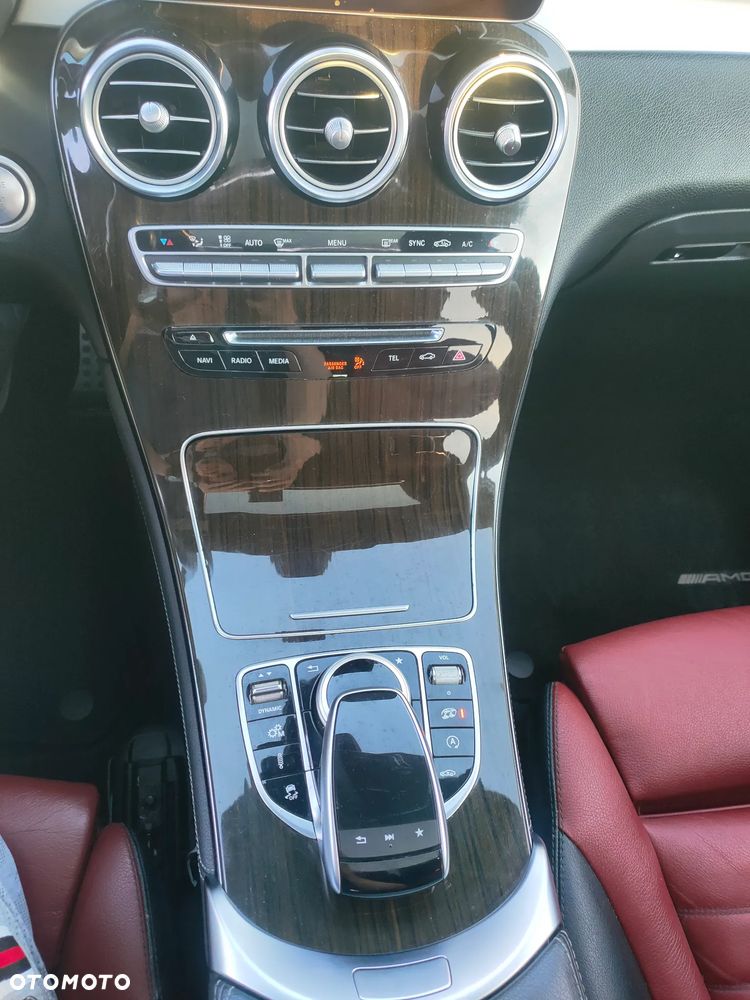 Mercedes-Benz GLC AMG 43 4Matic 9G-TRONIC - 15