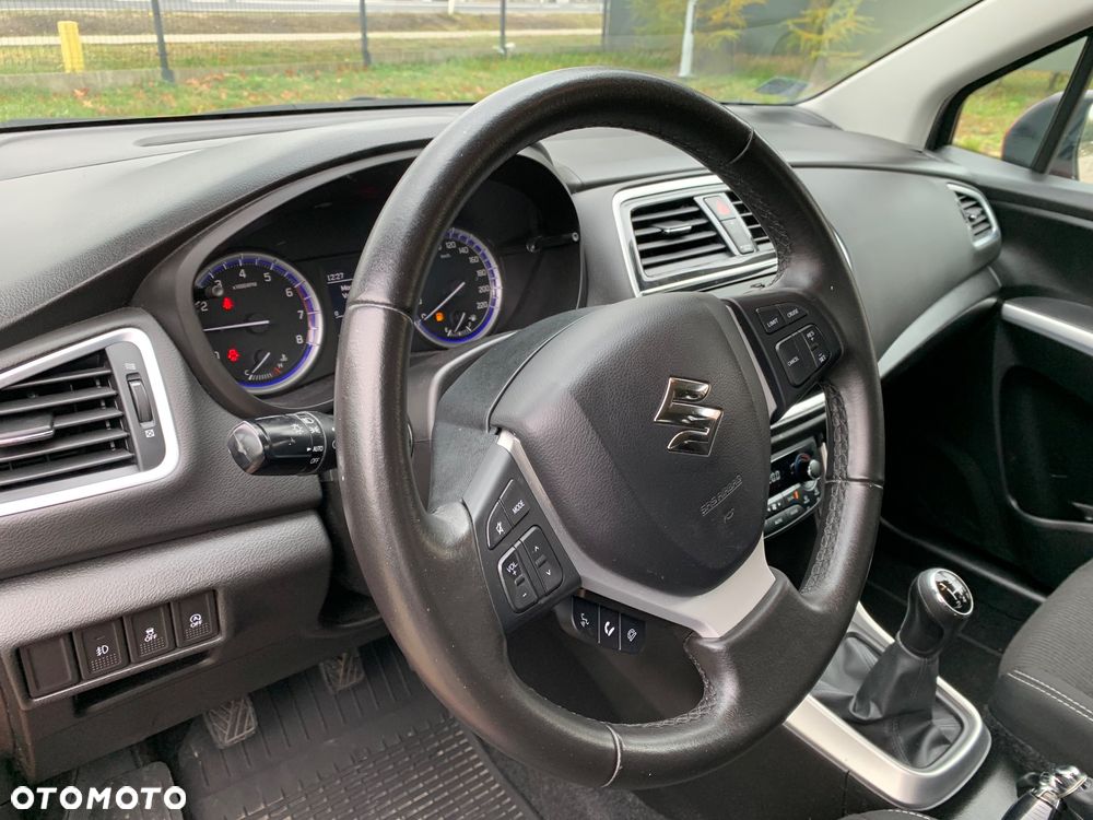 Suzuki SX4 S-Cross - 15