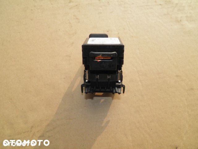 VOLVO V40 XC40 STACYJKA CZYTNIK KART 28227917 14r - 4