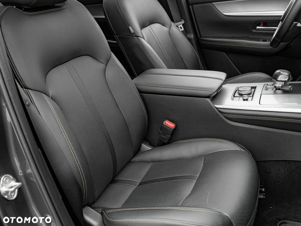 Mazda CX-60 - 33