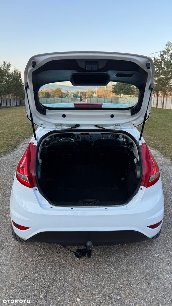 Ford FIESTA - 22