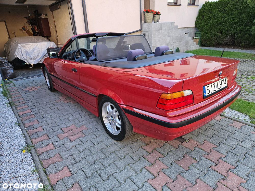 BMW Seria 3 318i - 2