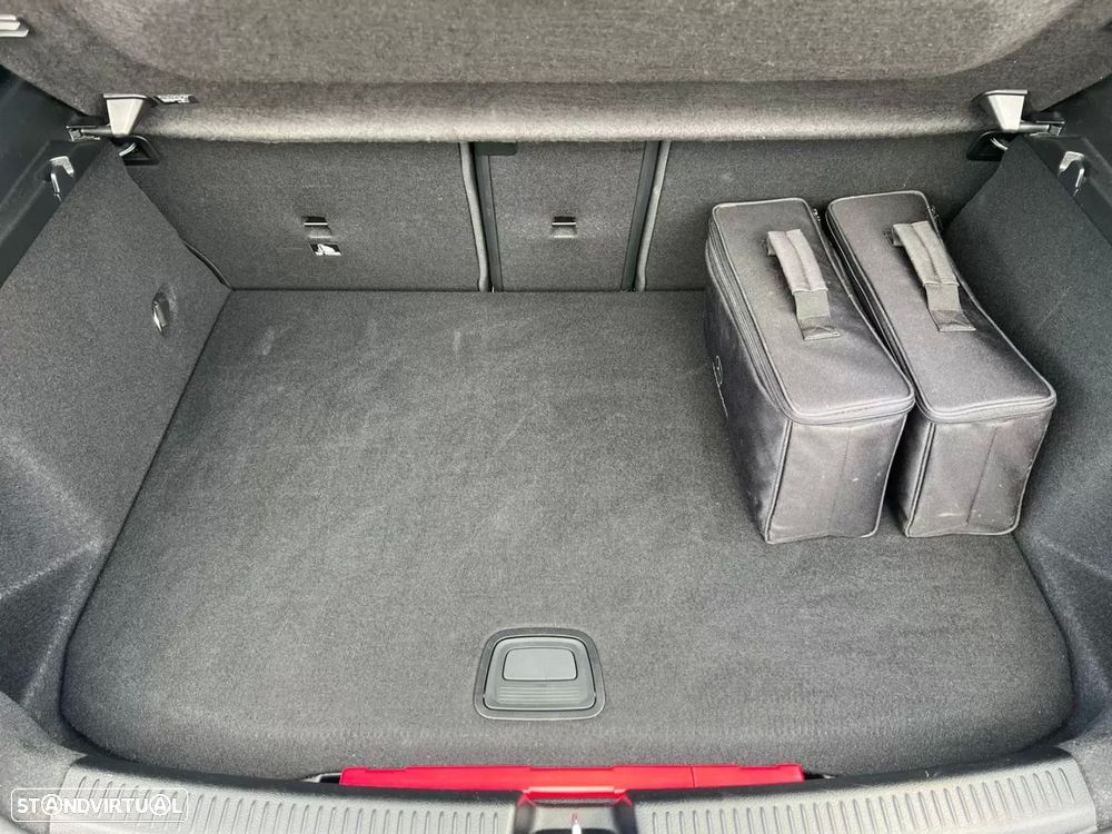Mercedes-Benz A 250 e Style Plus - 20