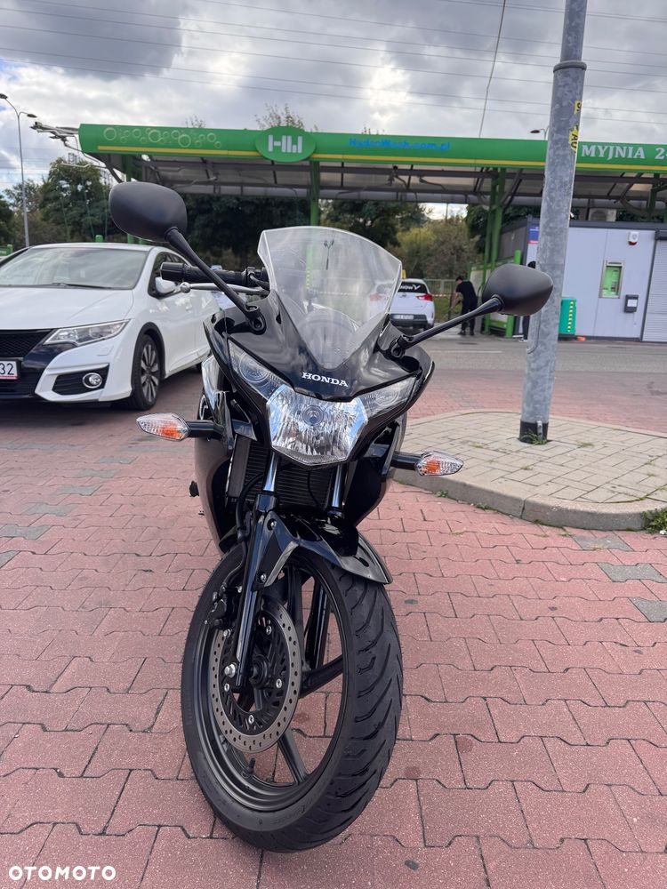 Honda CBR - 6