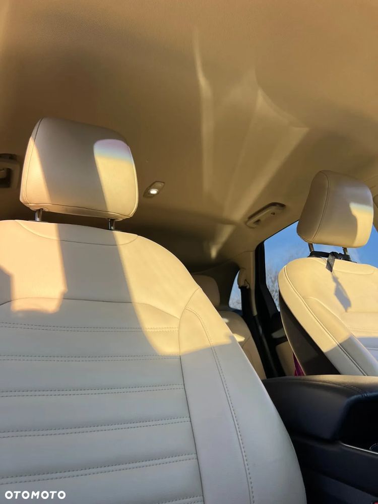 Ford Edge - 18