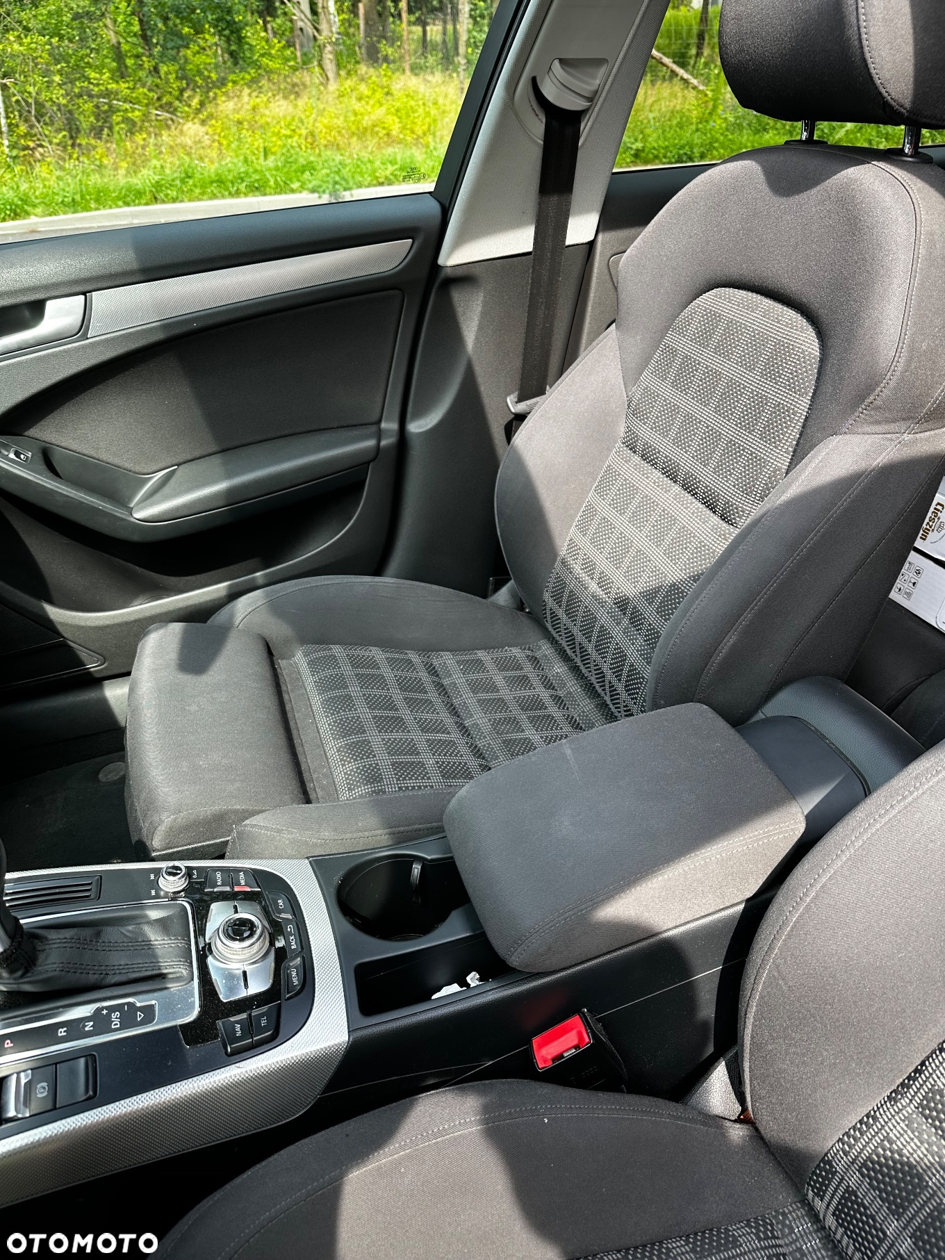 Audi A4 Avant - 13