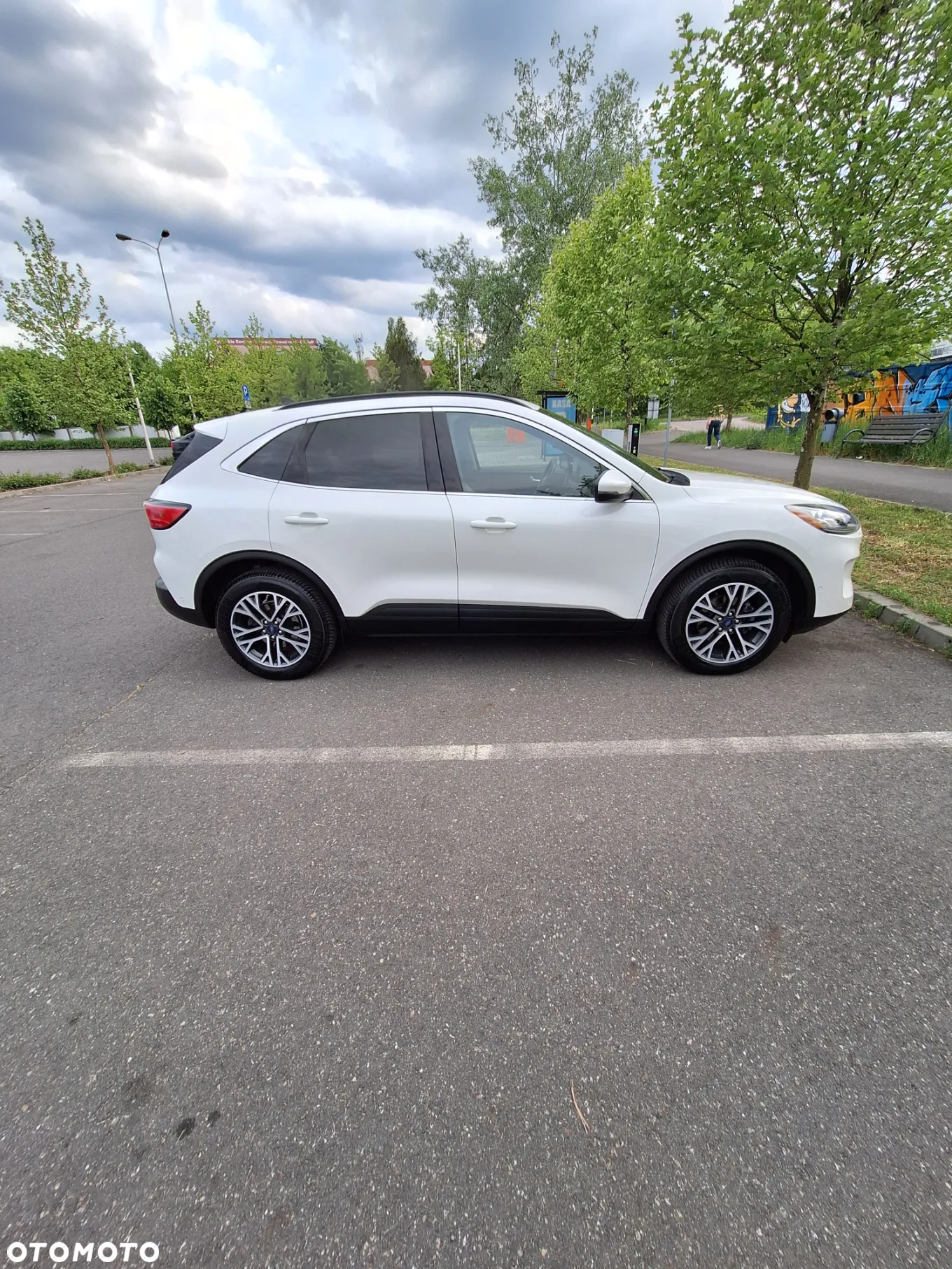 Ford Escape 2.0 EcoBoost AWD Titanium - 3
