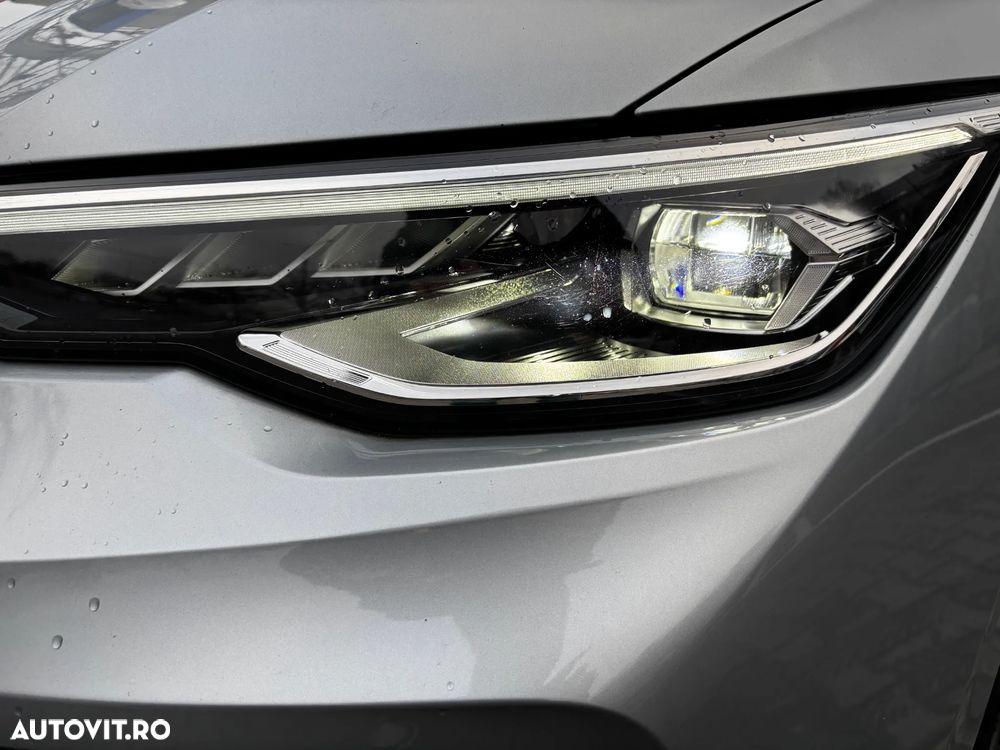 Volkswagen Golf 1.5 eTSI DSG MHEV Life - 10