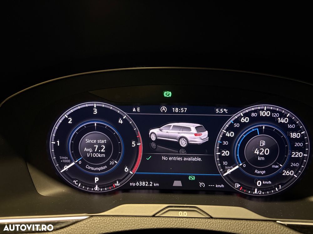 Volkswagen Passat Variant 2.0 TDI DSG R Executive - 12