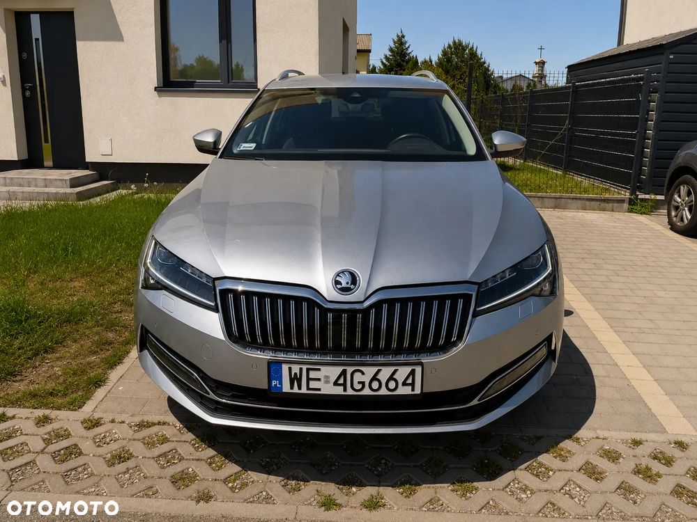Skoda Superb 2.0 TDI SCR Style DSG - 29