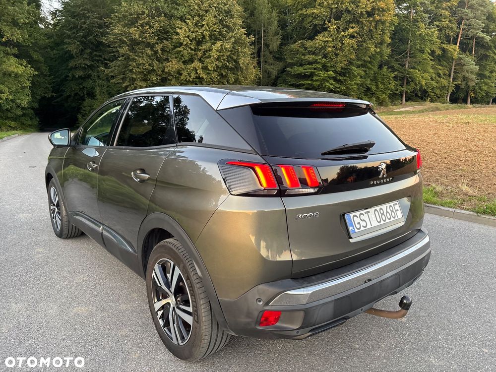 Peugeot 3008 PureTech 130 Stop & Start GPF Allure Pack - 9