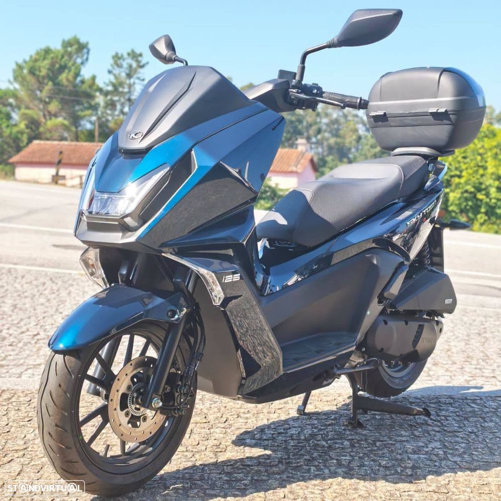 Kymco Skytown - 1