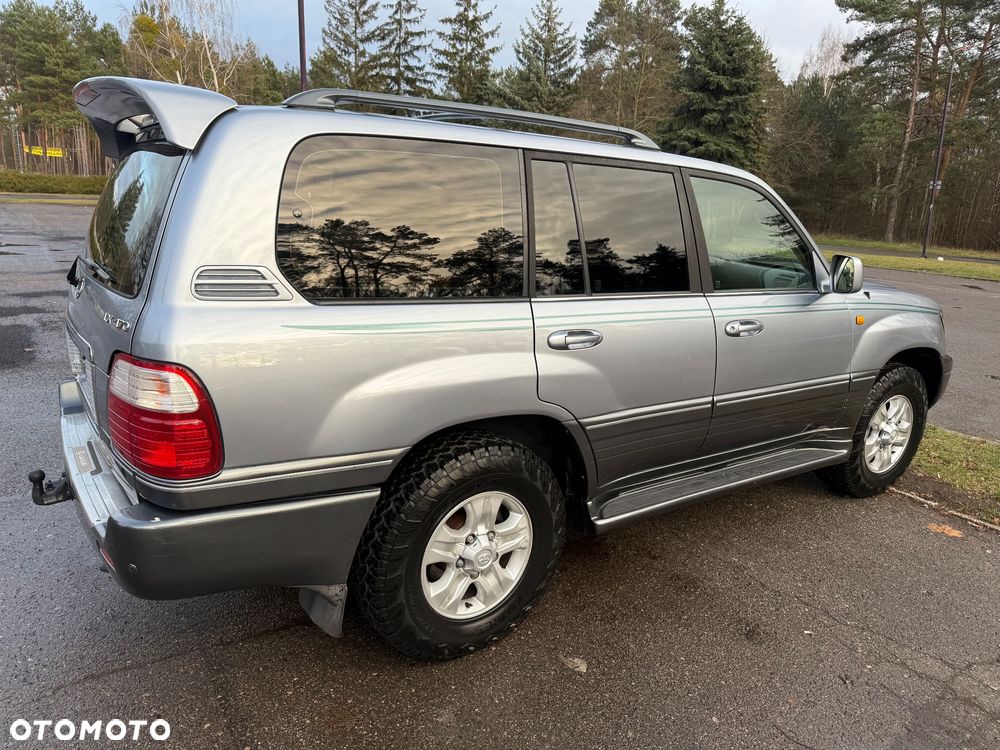 Lexus LX - 3