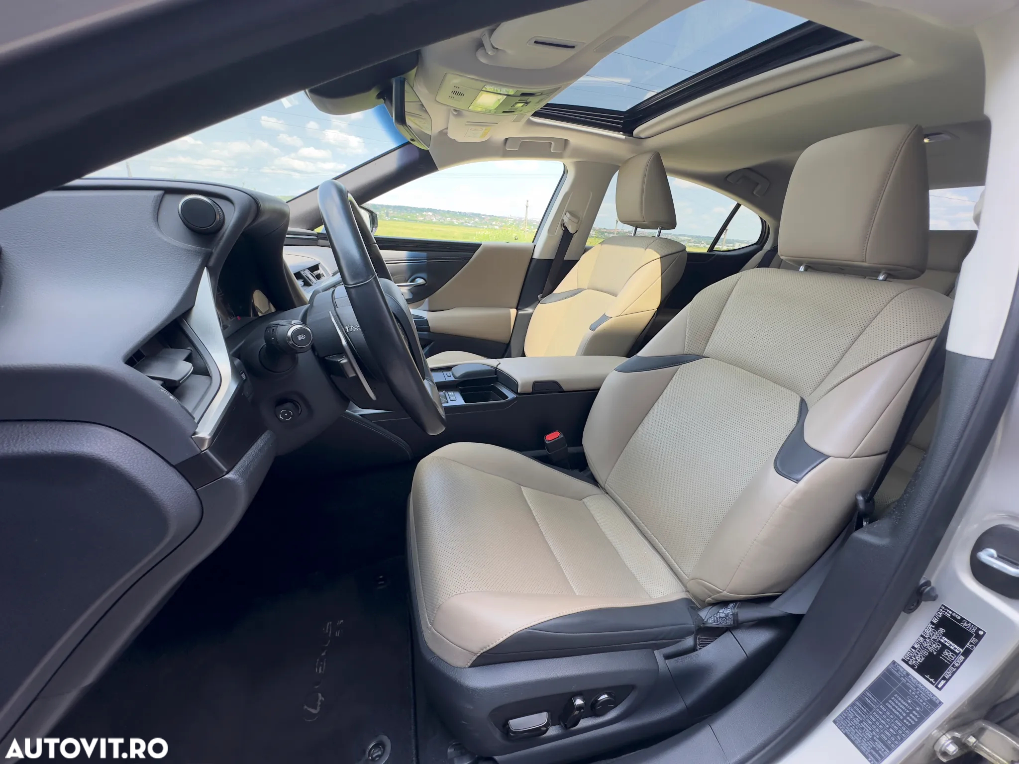 Lexus Seria ES 300h Executive Line - 11