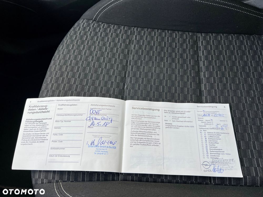 Opel Astra 1.4 Turbo Start/Stop Business - 26