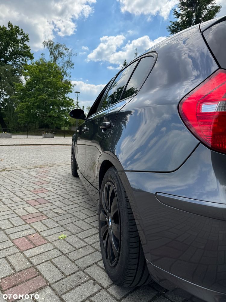 BMW Seria 1 - 10