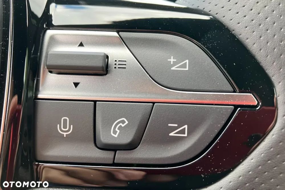 Peugeot 408 1.2 PureTech mHEV GT Exclusive S&S e-DSC6 - 16