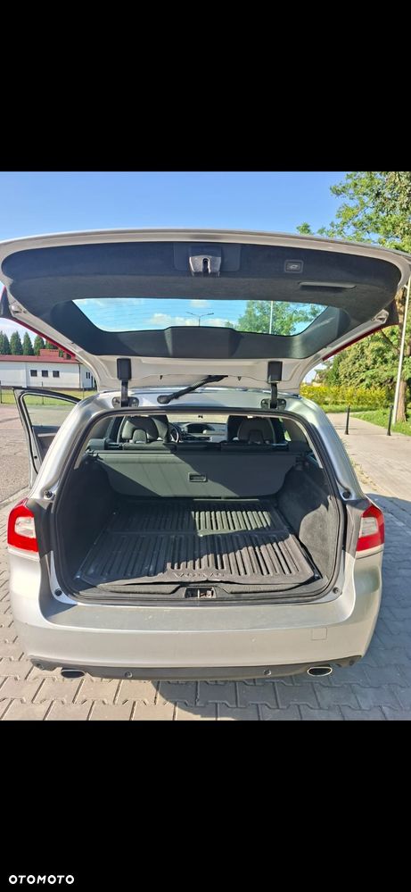 Volvo V70 D4 Geartronic Summum - 12