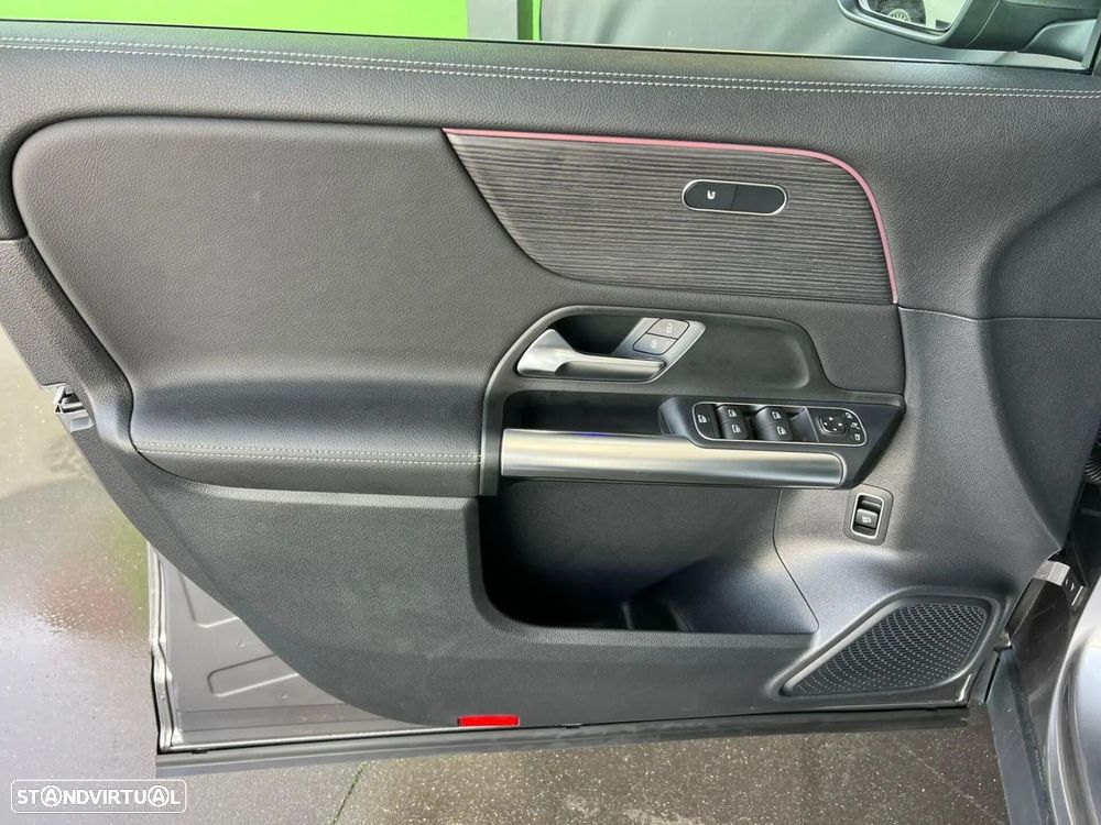 Mercedes-Benz EQA 250 Electric Art - 11