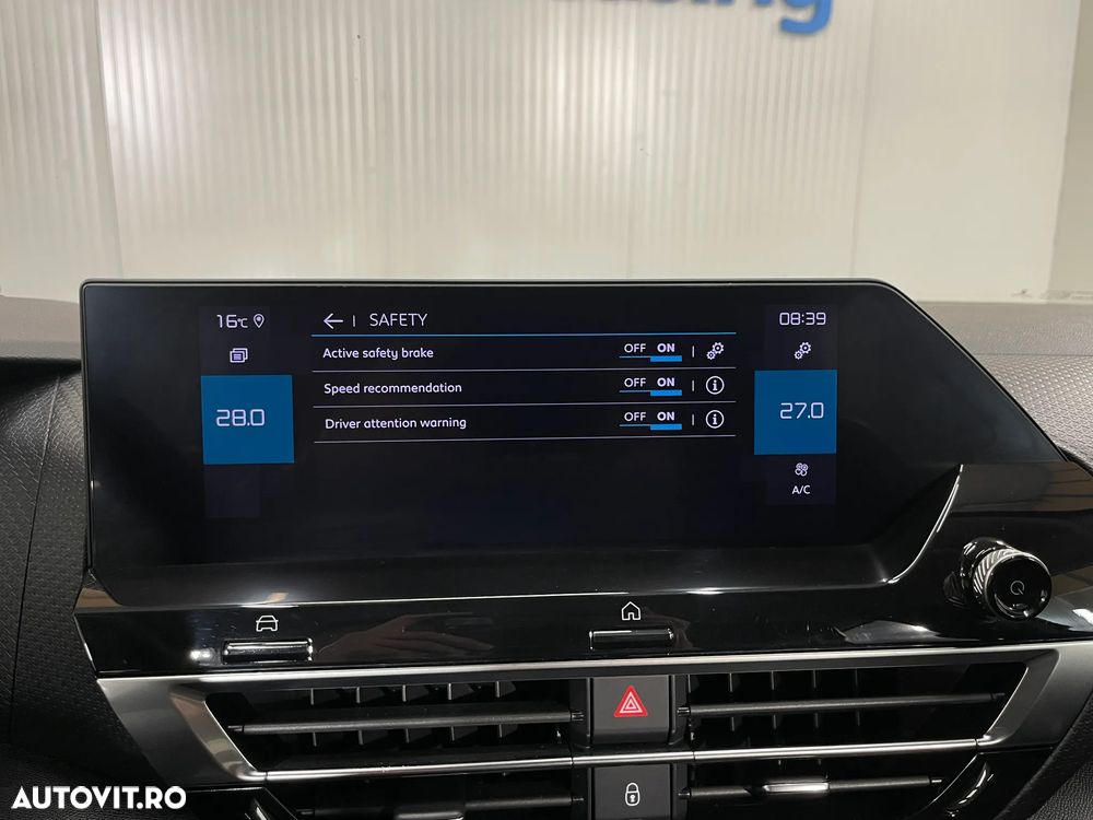 Citroën C4 BlueHDi 130 Stop&Start EAT8 FEEL PACK - 19