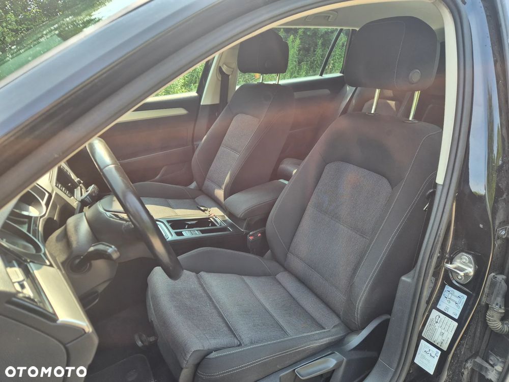 Volkswagen Passat 2.0 TDI BMT Highline DSG - 15