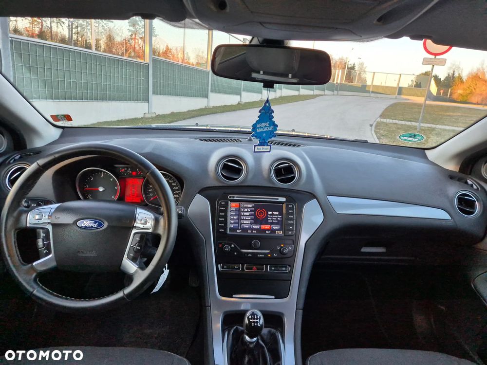 Ford Mondeo 1.6 TDCi Titanium - 9