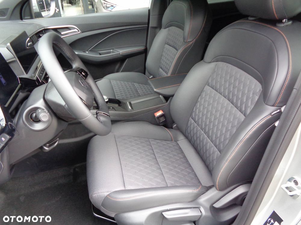 MG MG3 1.5 HEV+ Exclusive - 5