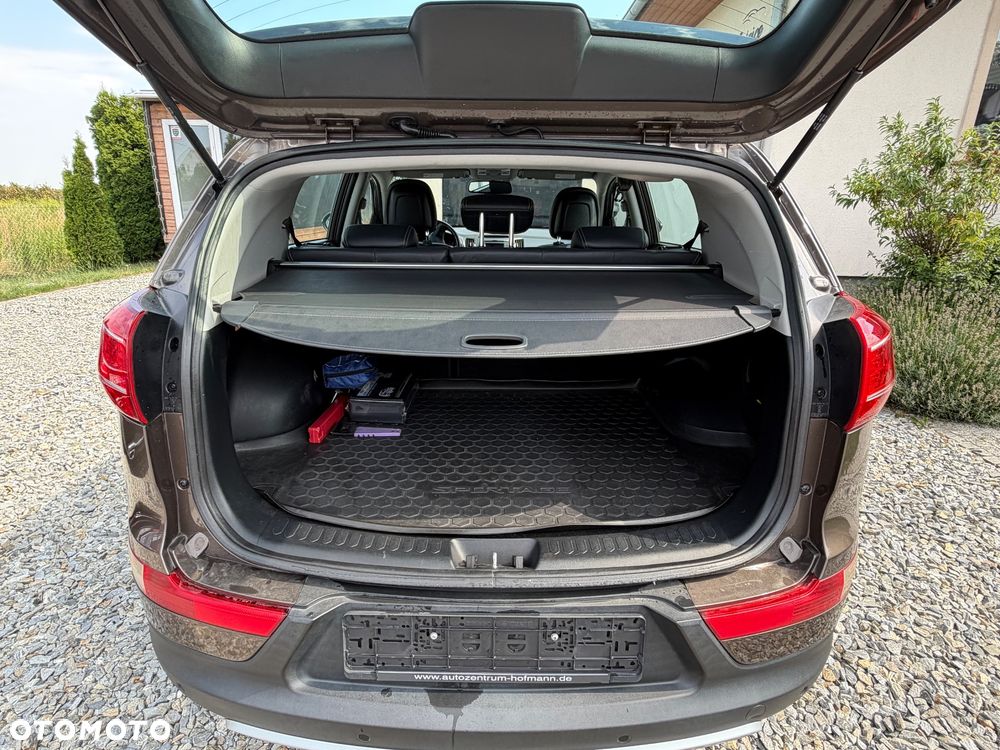 Kia Sportage - 16
