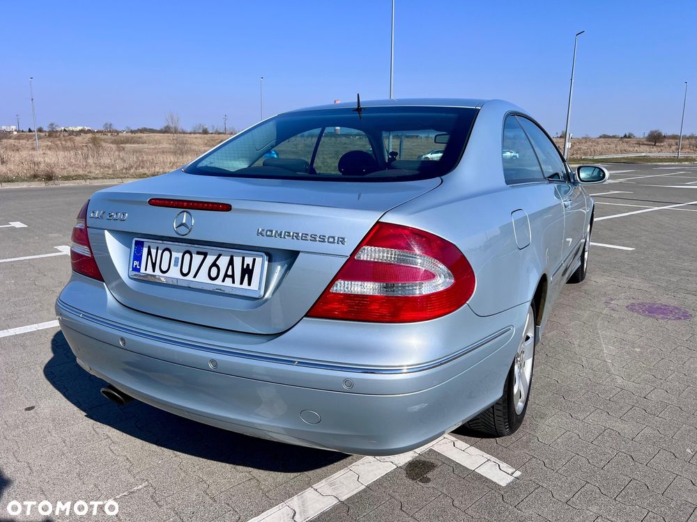Mercedes-Benz CLK - 19