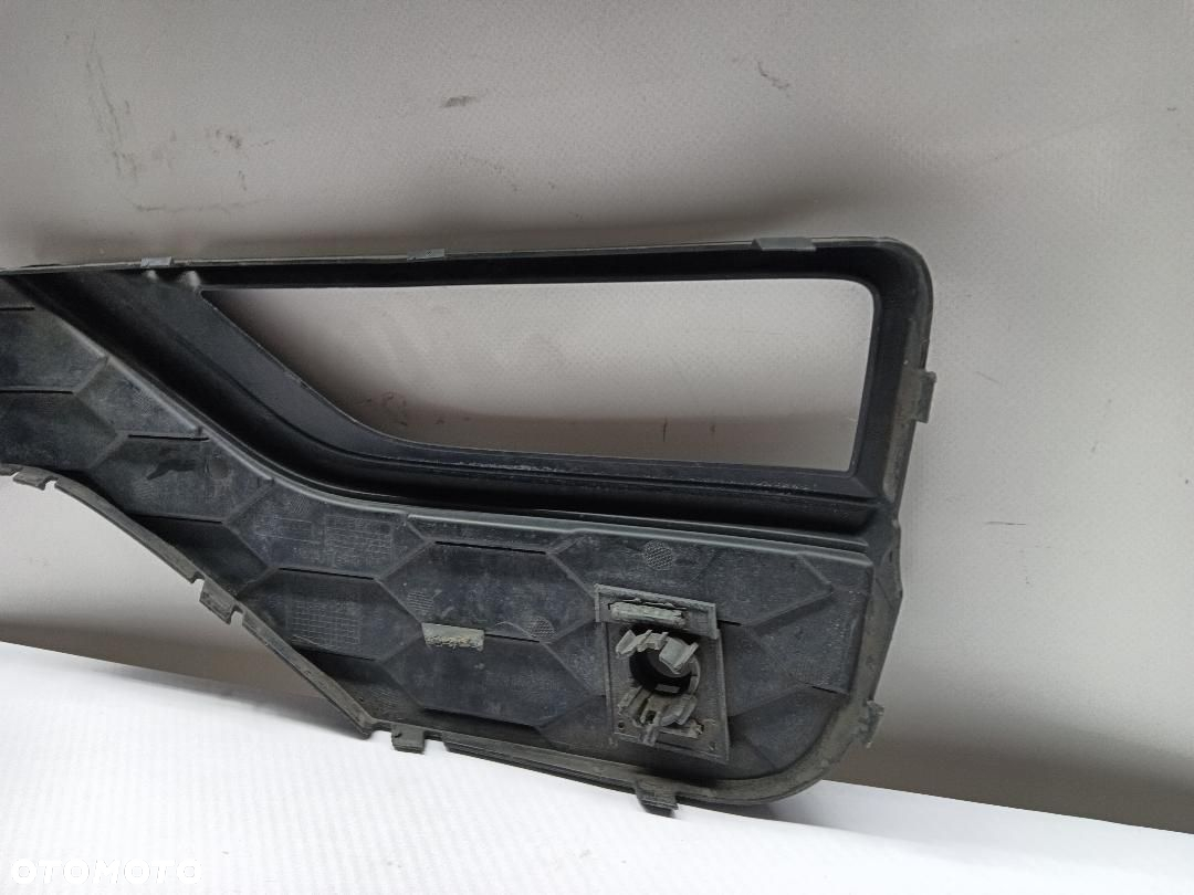 KRATKA ZDERZAKA PRAWA VW AMAROK 2H6807490 - 5