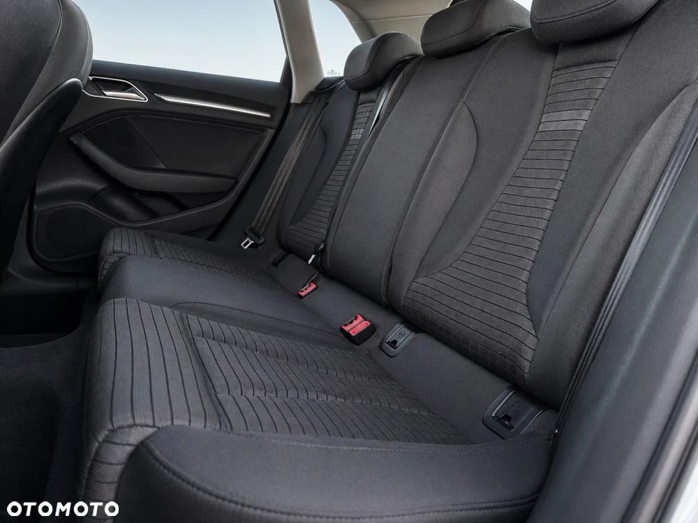 Audi A3 Sportback 35 TDI S tronic sport - 12