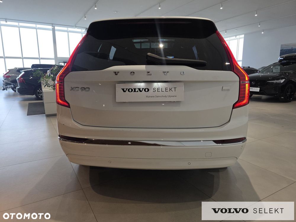 Volvo XC 90 - 8