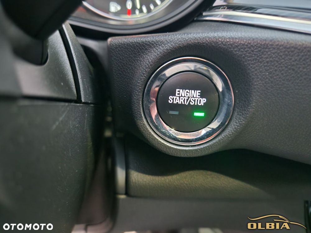 Opel Insignia - 38