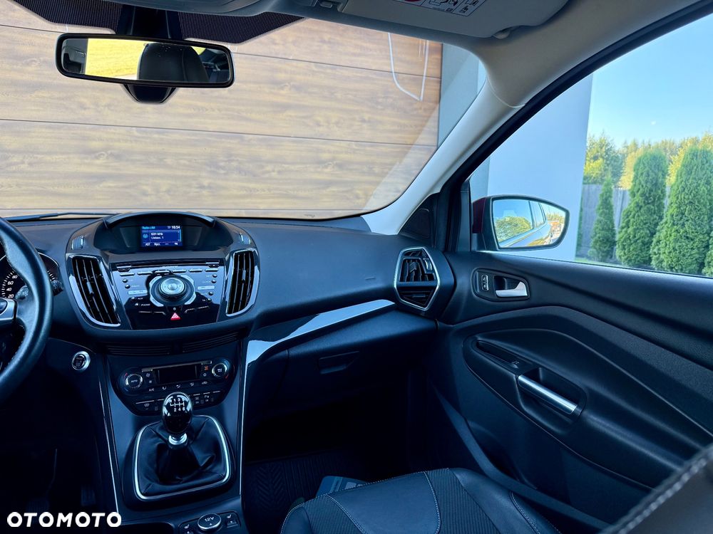 Ford Kuga 1.5 EcoBoost FWD ST-Line Black ASS MMT6 - 19